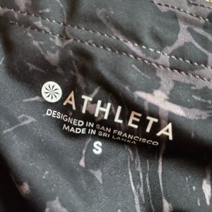Athleta leggings Salutation Stash Pocket 7/8 tight